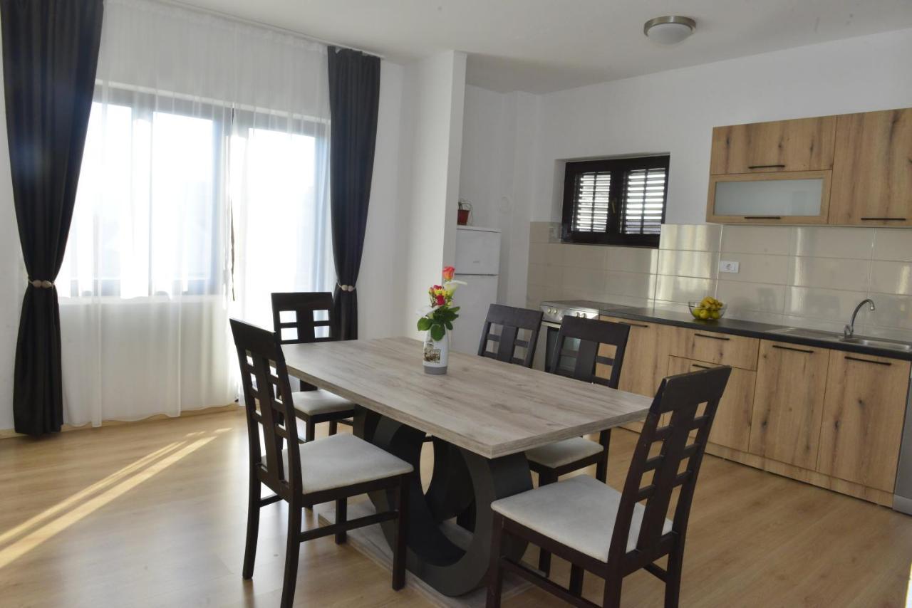 Milosavljevic Apartment