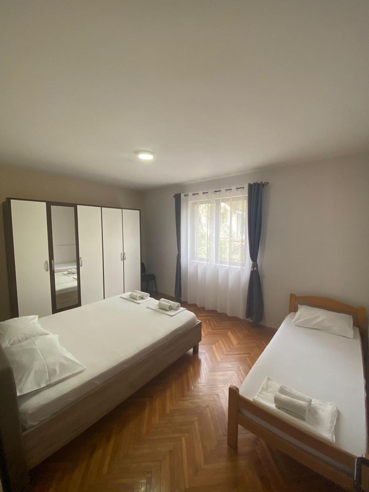 Apartment Milosavljevic *