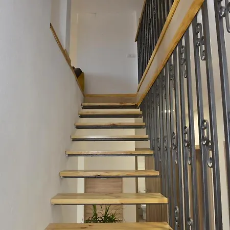 Milosavljevic Apartments Tivat Exterior photo