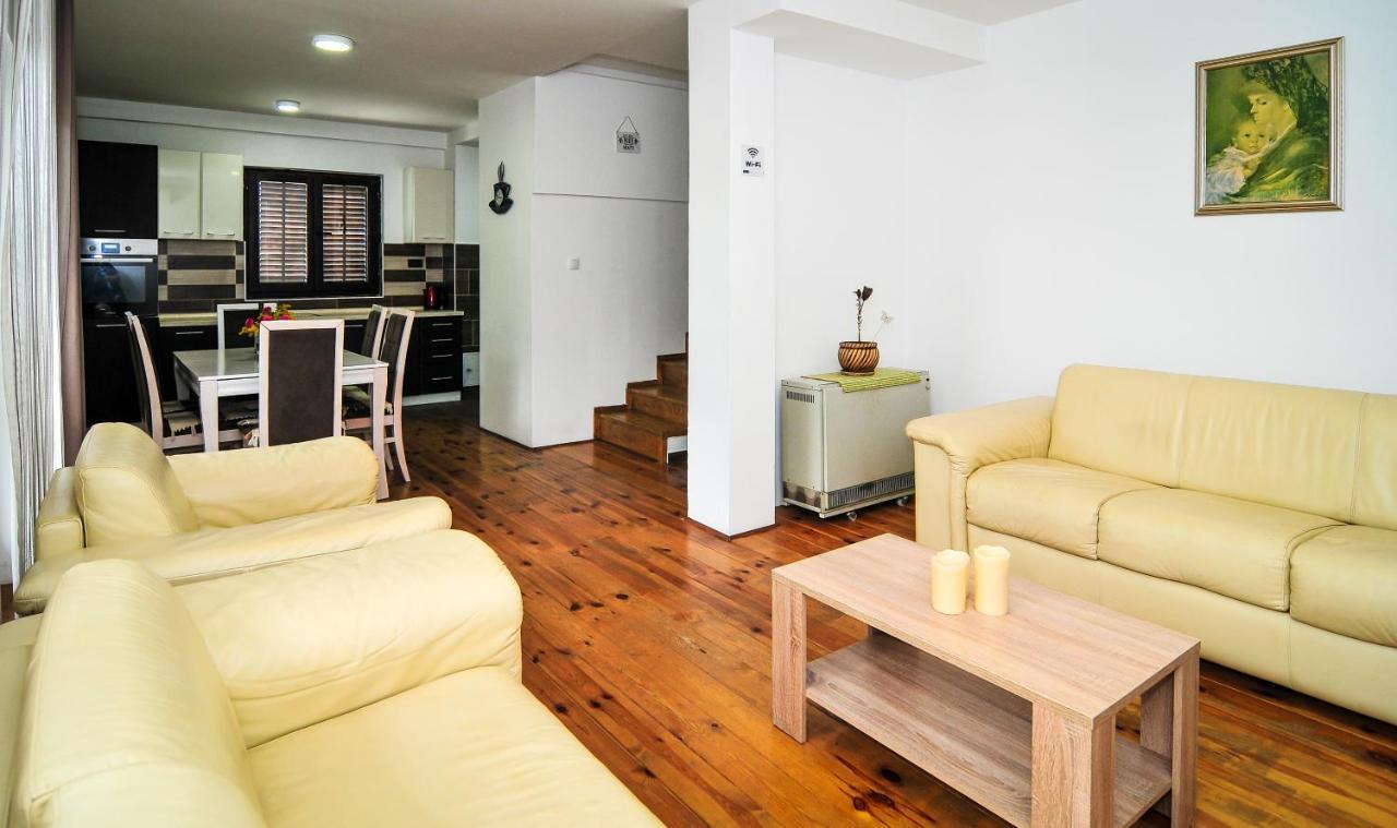Apartment Milosavljevic *