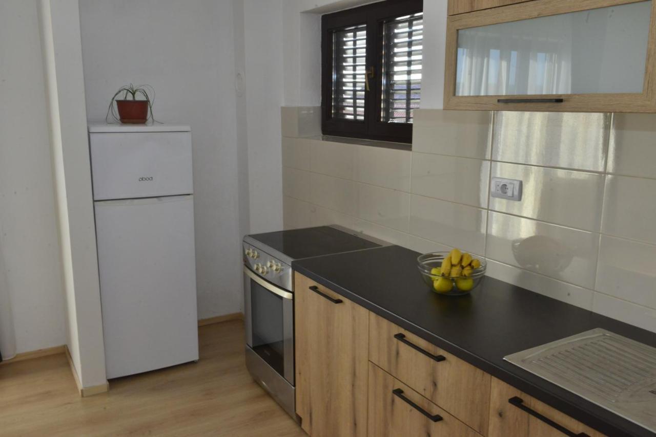 Milosavljevic Apartment Tivat