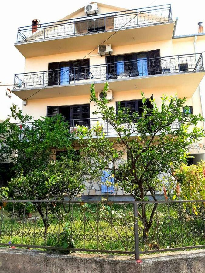 Milosavljevic Apartment Tivat